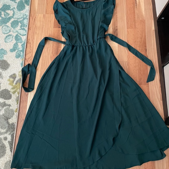 Midi Ruffle Dress - Picture 7 of 10